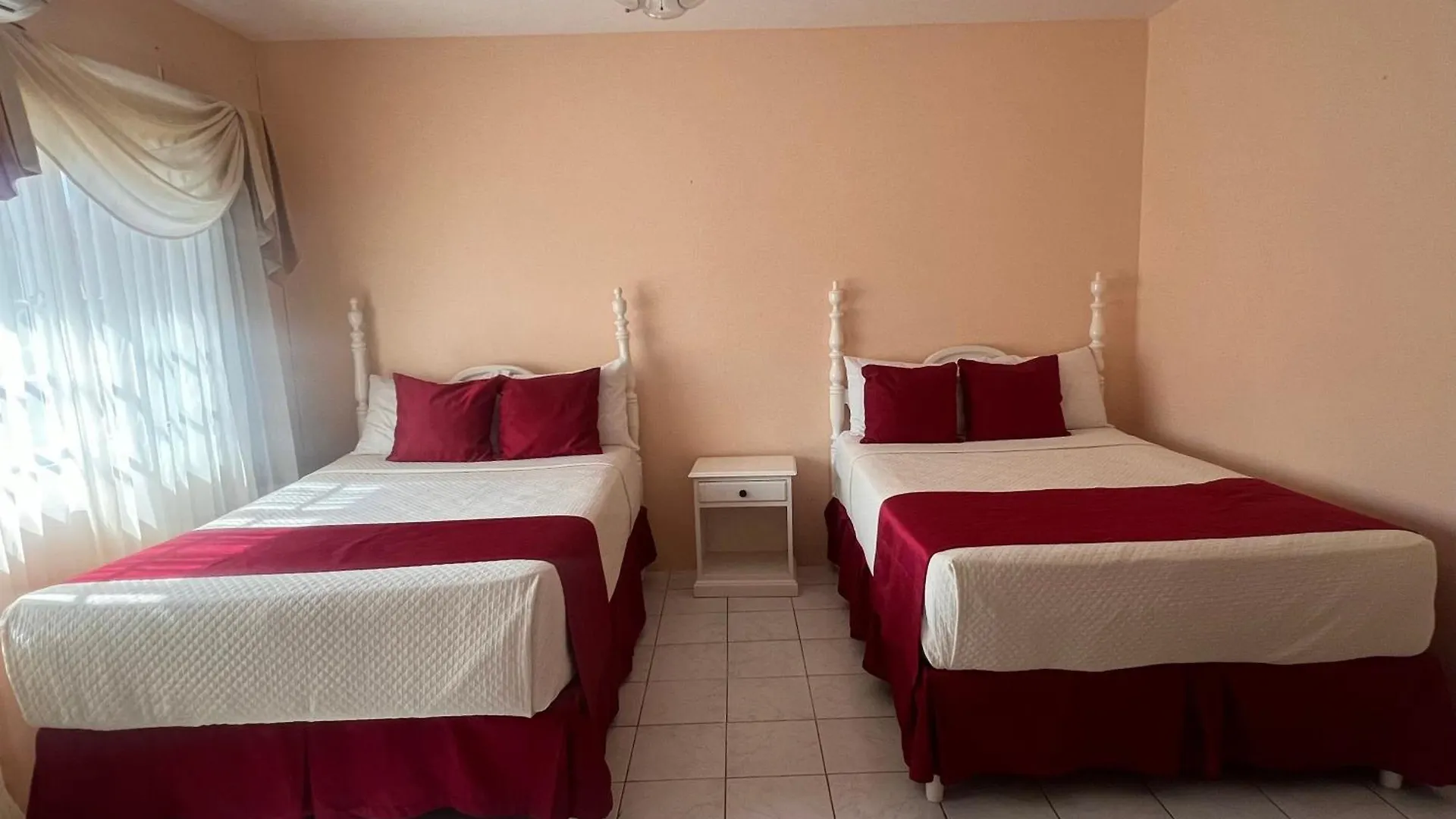 Global Villa Hotel & Conference Center Orange Cove