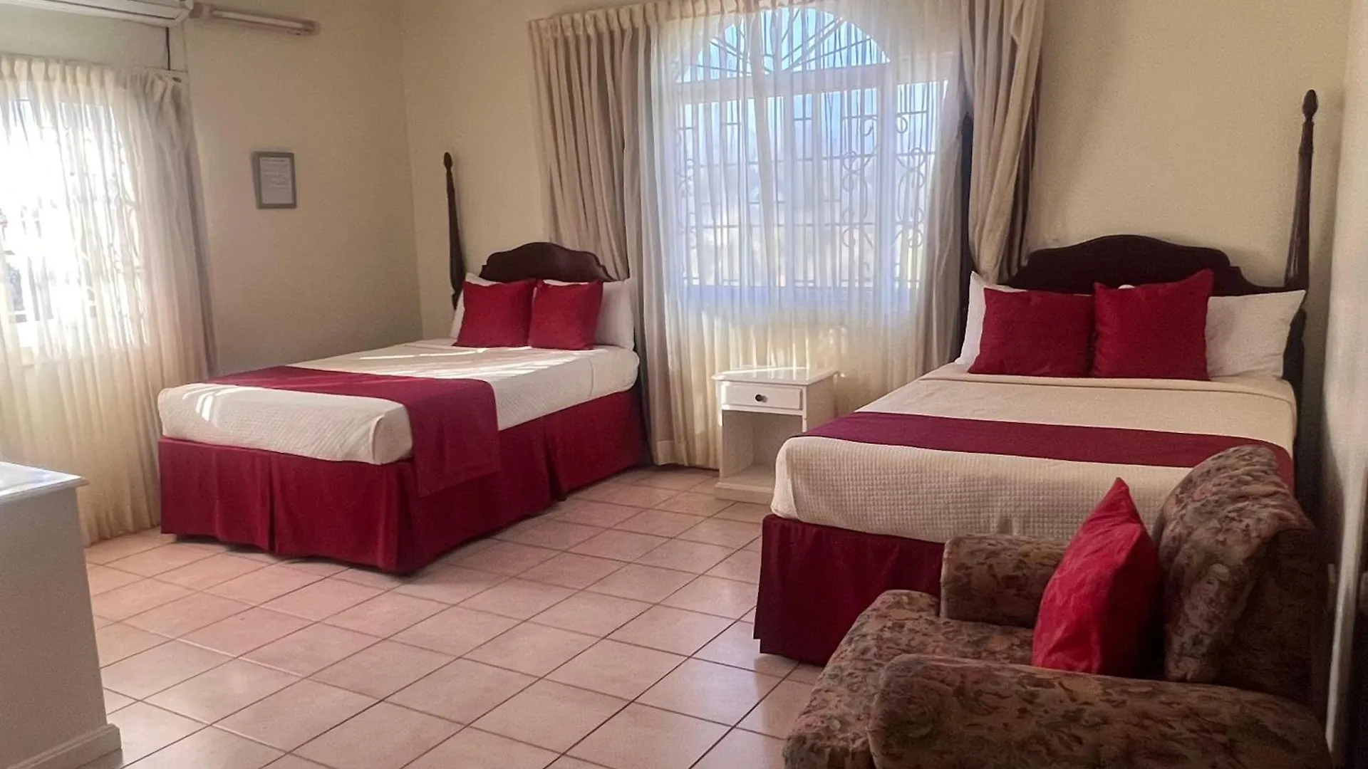 Global Villa Hotel & Conference Center Orange Cove